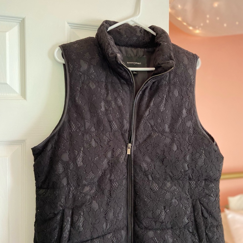 Banana Republic , Black Lace Puffer Vest, Size LARGE